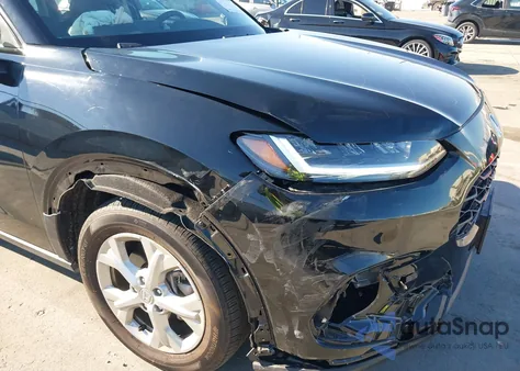 2023 Honda Hr-V 2Wd Lx from USA, damaged, VIN 3CZRZ1H38PM705518